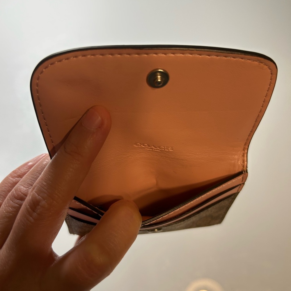 Coach Ghost + 2 Wallets – BUNDLE - Picture 7 of 11
